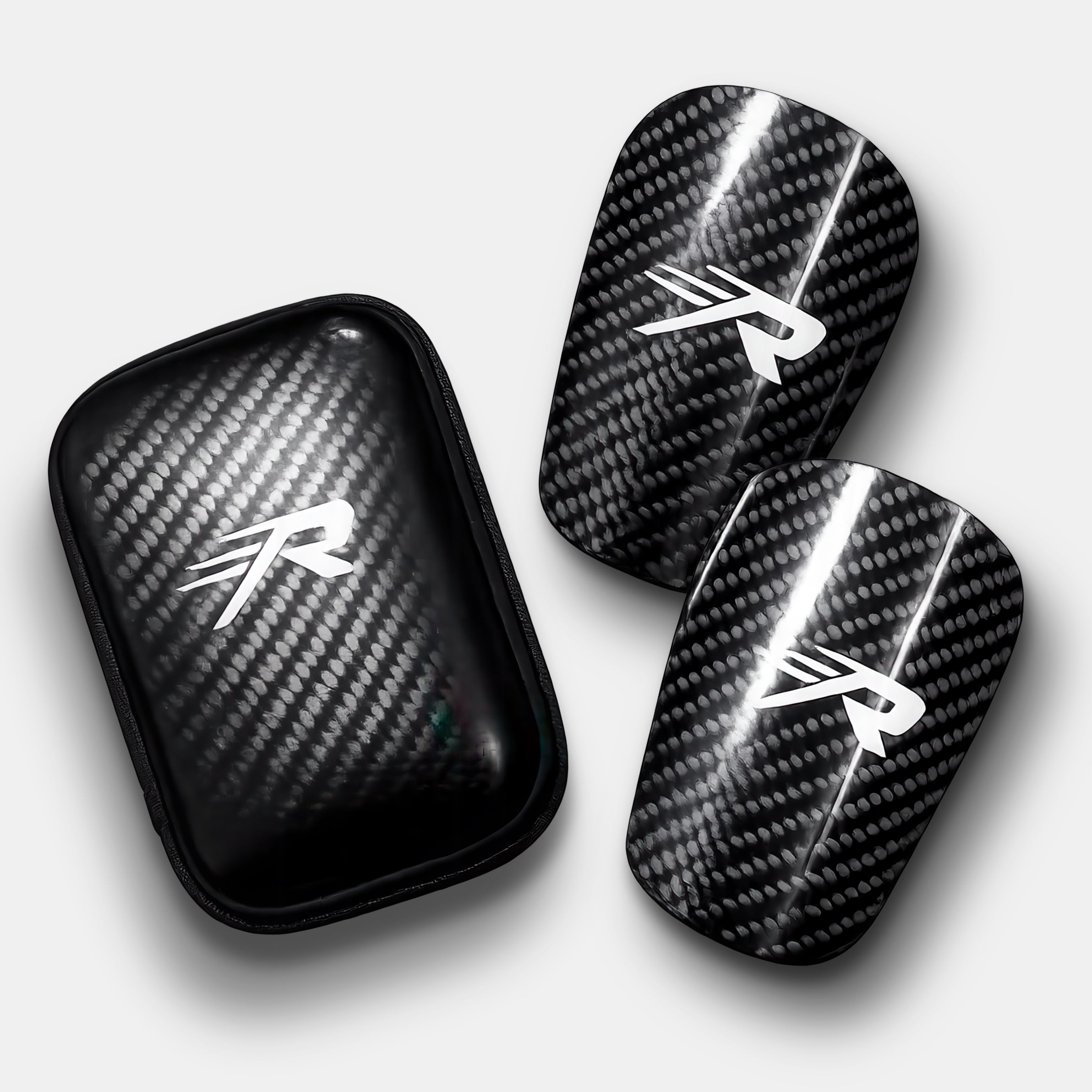 Carbon Fibre Shin Pads – Lightweight Protection, Maximum Performance