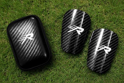 Carbon Fibre Shin Pads – Lightweight Protection, Maximum Performance